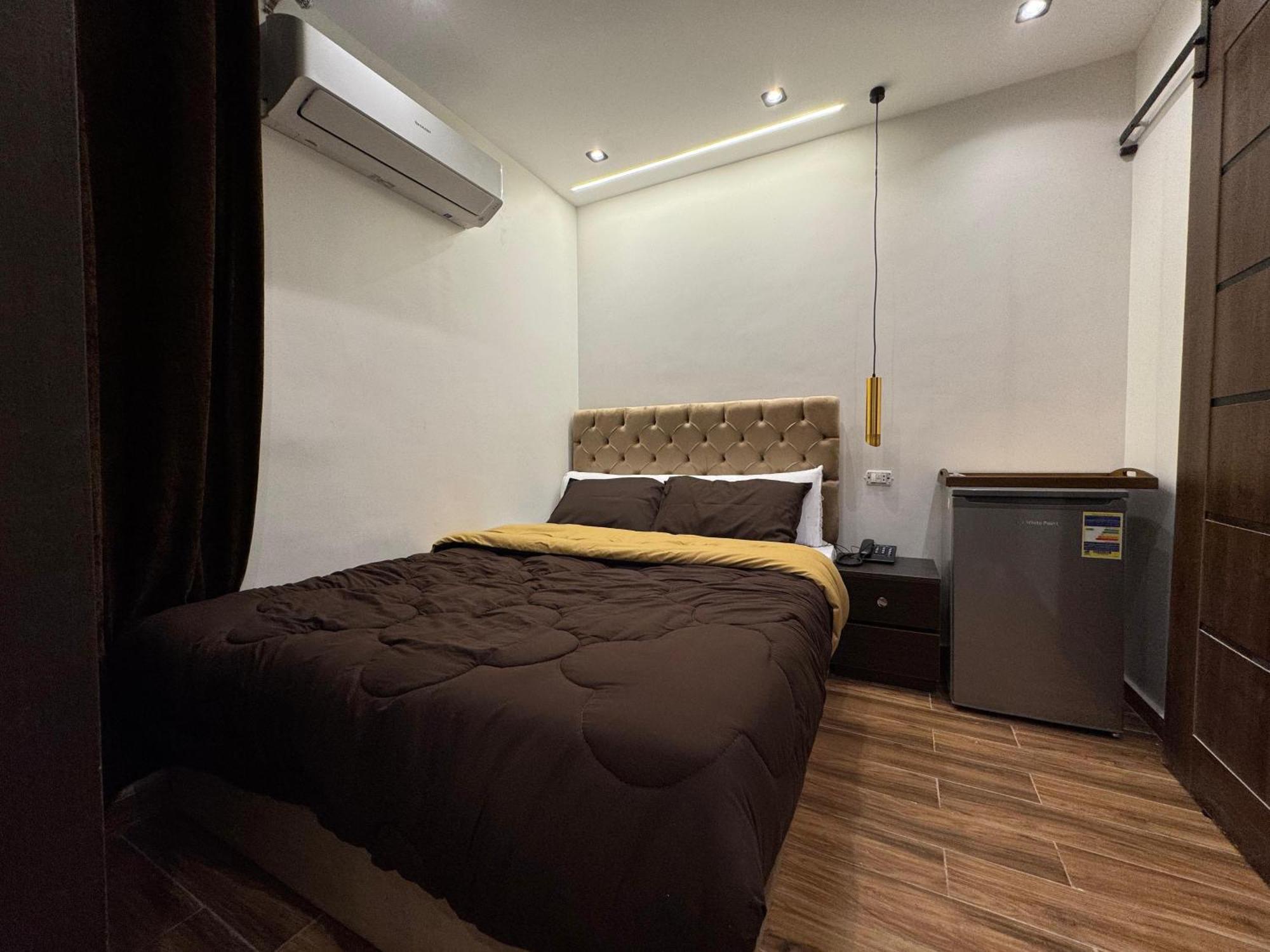 New White Pyramids Inn Ghatati 외부 사진